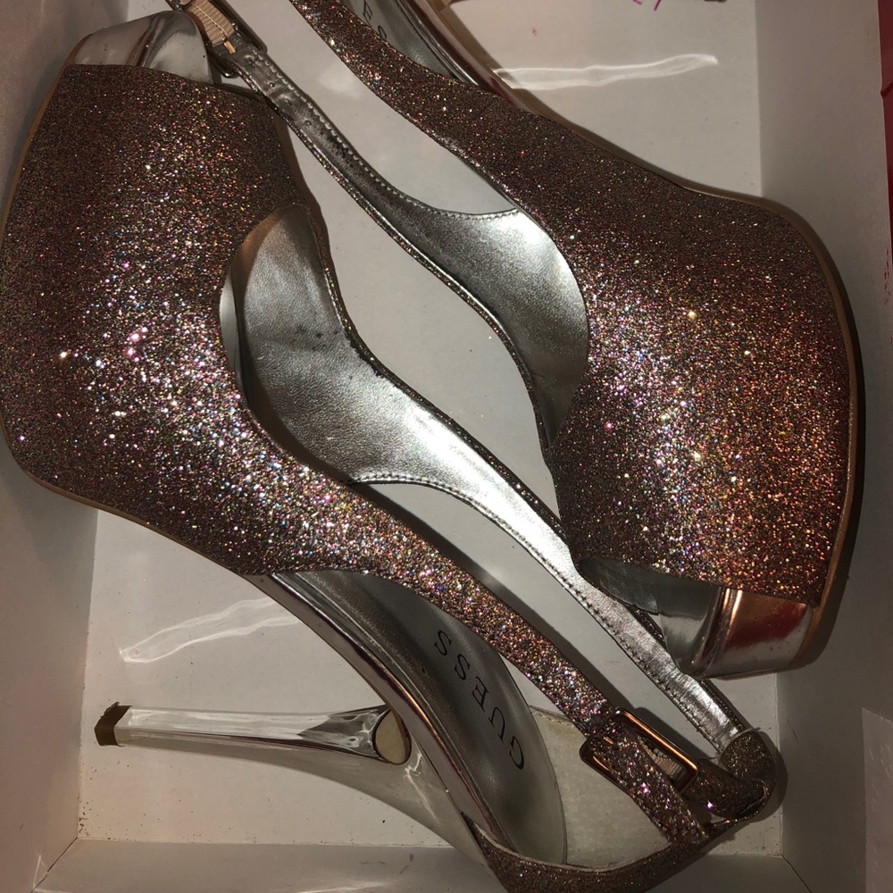 Guess Heels - Picture 10 of 13
